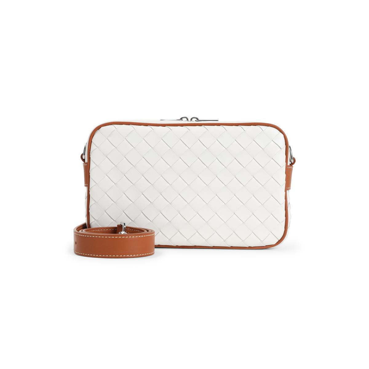【関税＆送料込み】Bottega Veneta Shoulder bags