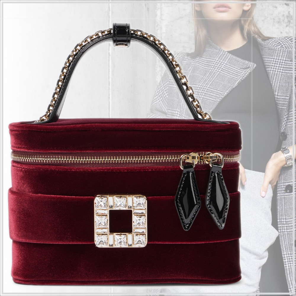 一目惚れ級【Roger Vivier】ベルベット バニティバッグ