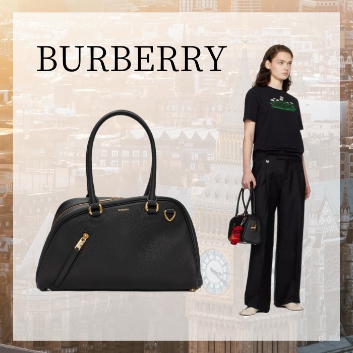Burberry ダッフル & ハンドバッグ