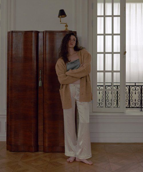 【OVERDUEFLAIR】CARGO SATIN PANTS_CREAM