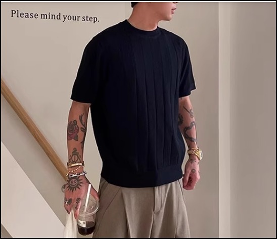 綺麗め ニット 半袖Tシャツ リラックスシルエット 無地