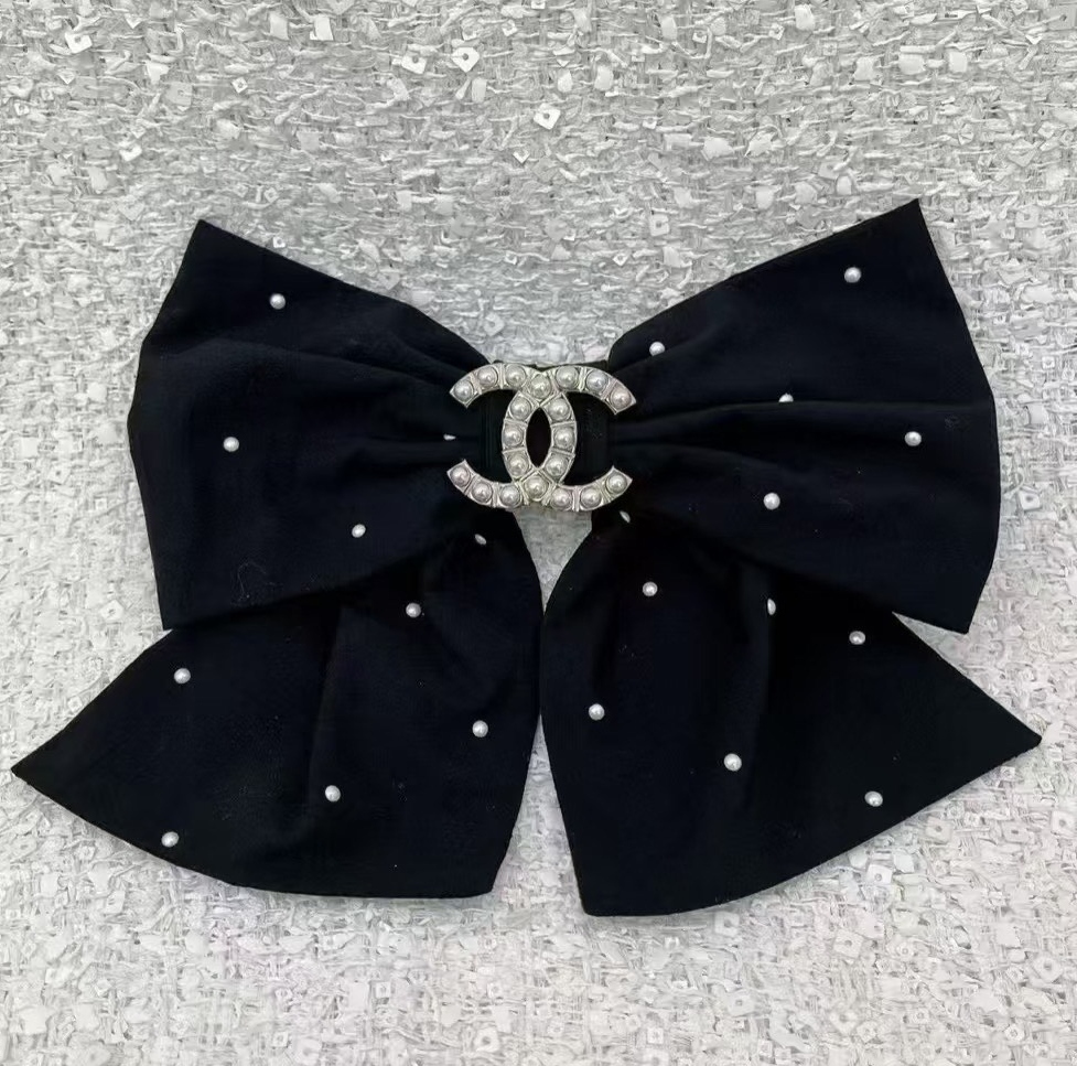 《リボンひとつで、品よく華やかに☆》CHANEL ボウバレッタ