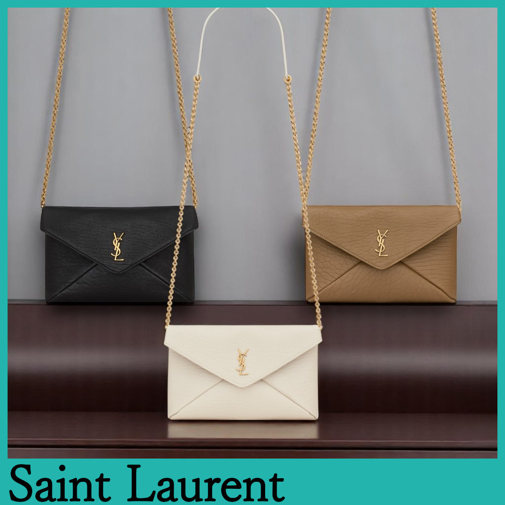 ★Saint Laurent直営店★Cassandre ラムスキン チェーンクラッチ