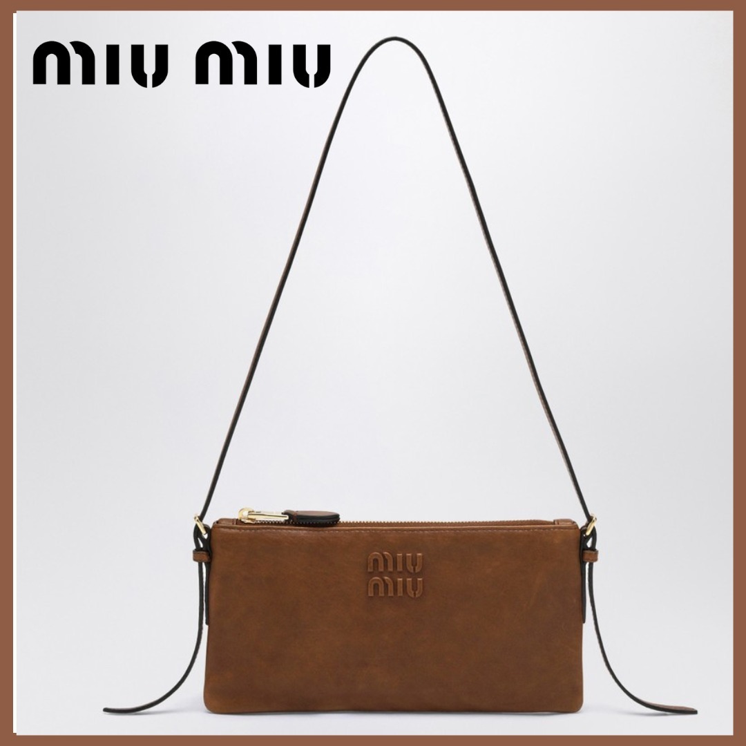 【新作】MIUMIU 普段使いに♪ ブラウン ナッパミニポーチ