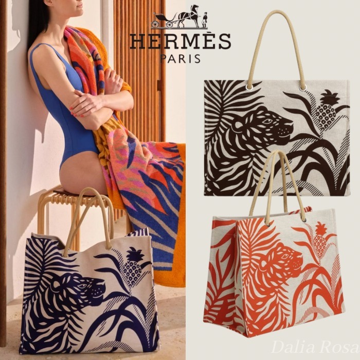夏の視線をさらう【HERMES】Tigre a l'Ananas ビーチバッグ