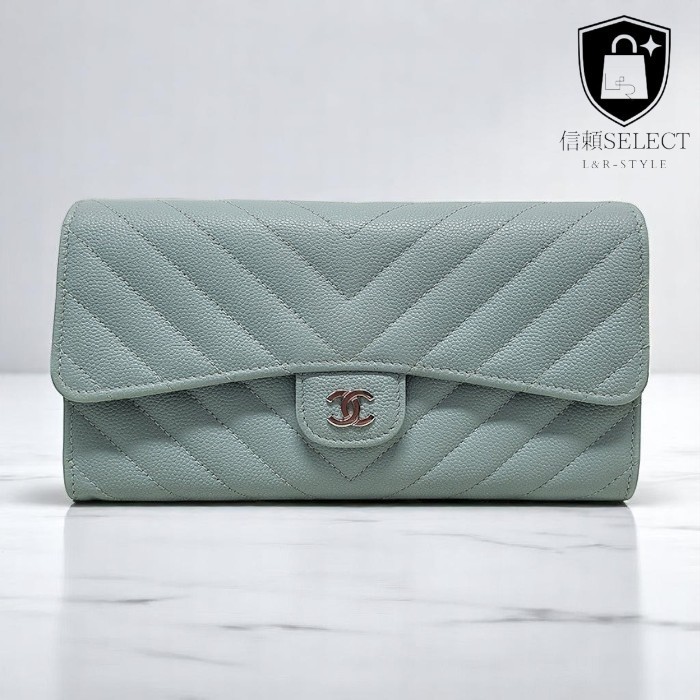 【 Chanel】ミント キャビア クラシック フラップ長財布・中古
