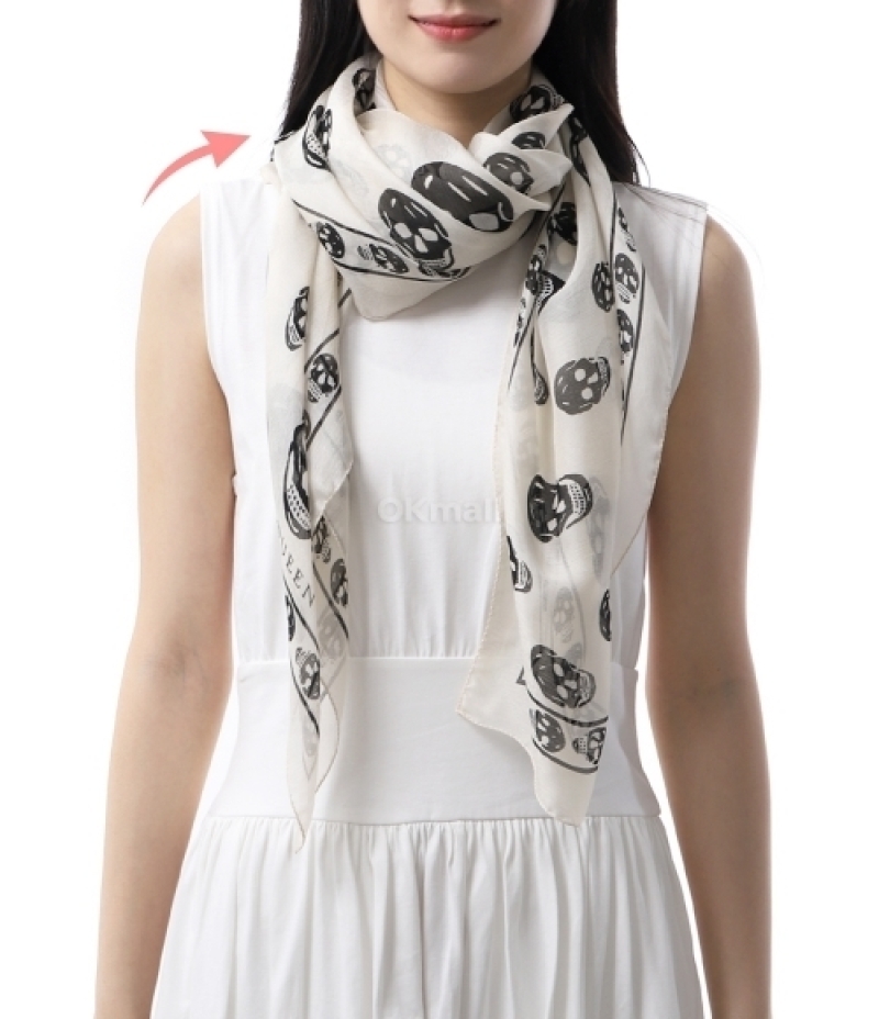 ALEXANDER MCQUEEN｜ (807889 3052Q 9260)