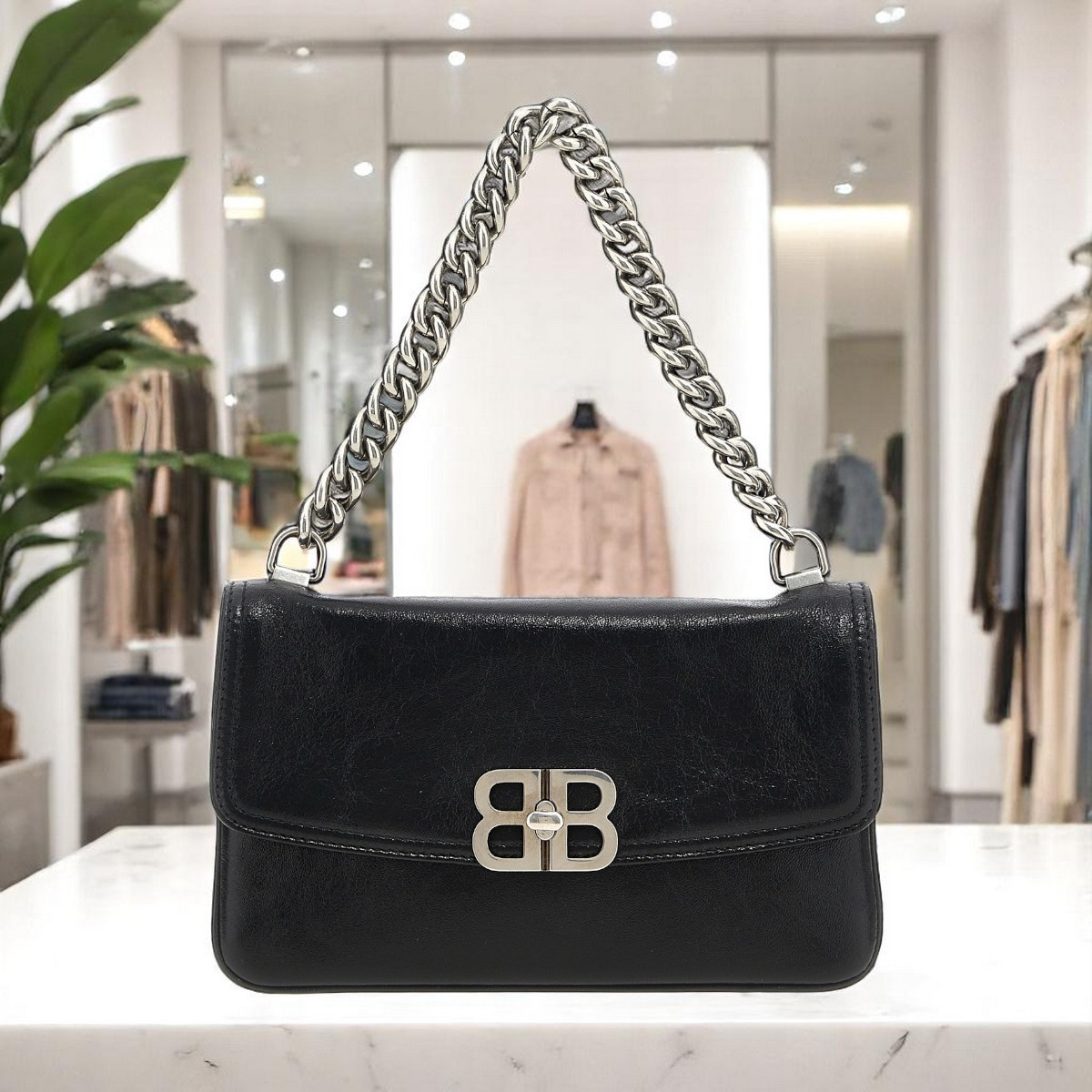 Balenciaga アリーナラムスキンスマートフォンホルダーバッグ