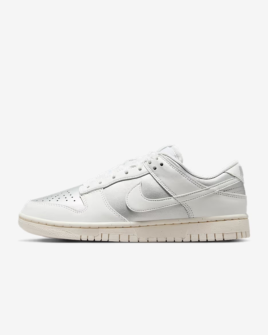《☆レア☆》☆NIKE☆Dunk Low Next Nature☆Silver