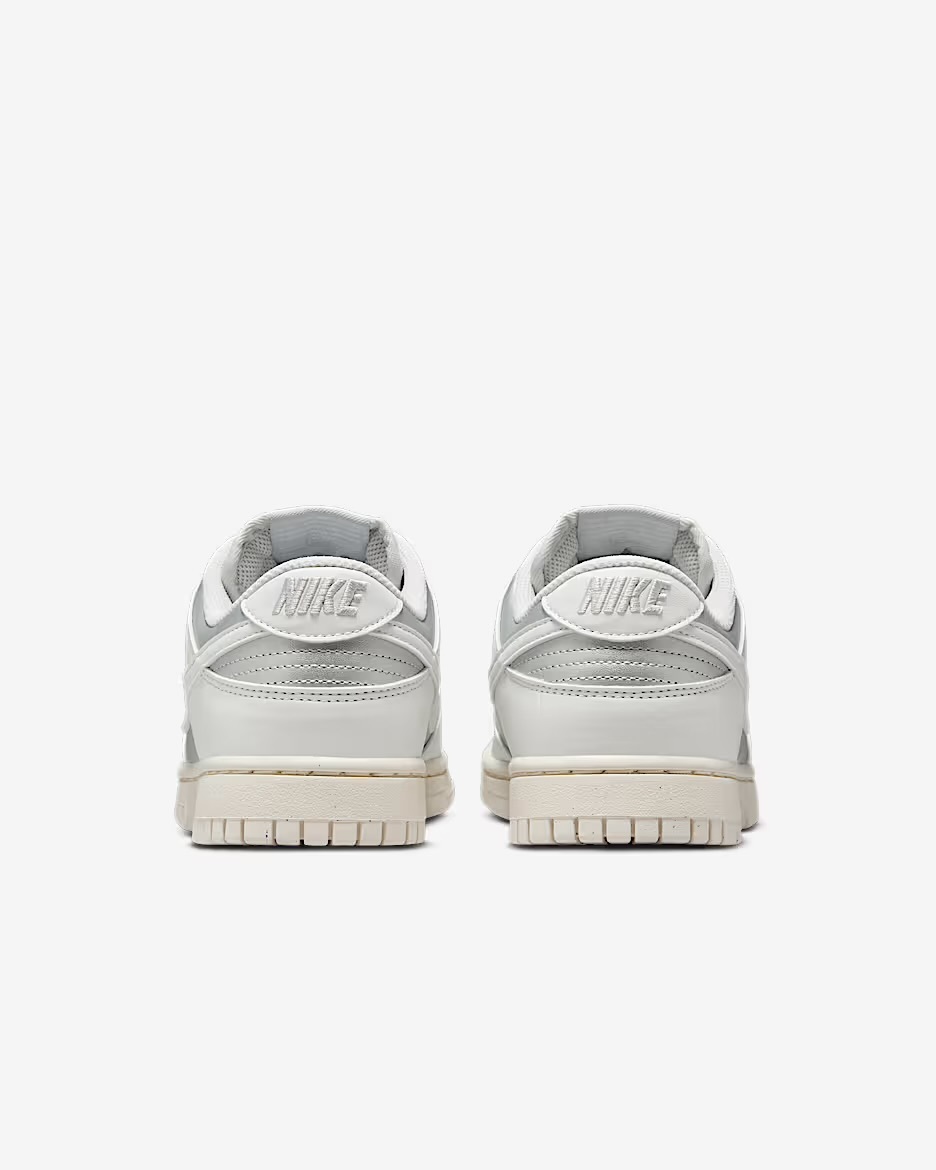《☆レア☆》☆NIKE☆Dunk Low Next Nature☆Silver