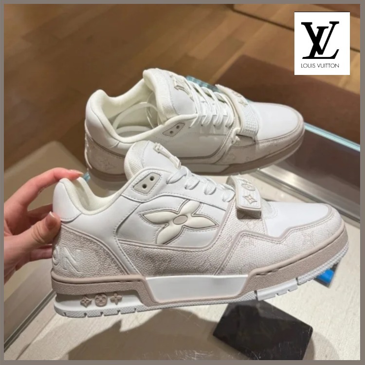 【関税負担なし】Louis Vuitton スニーカー