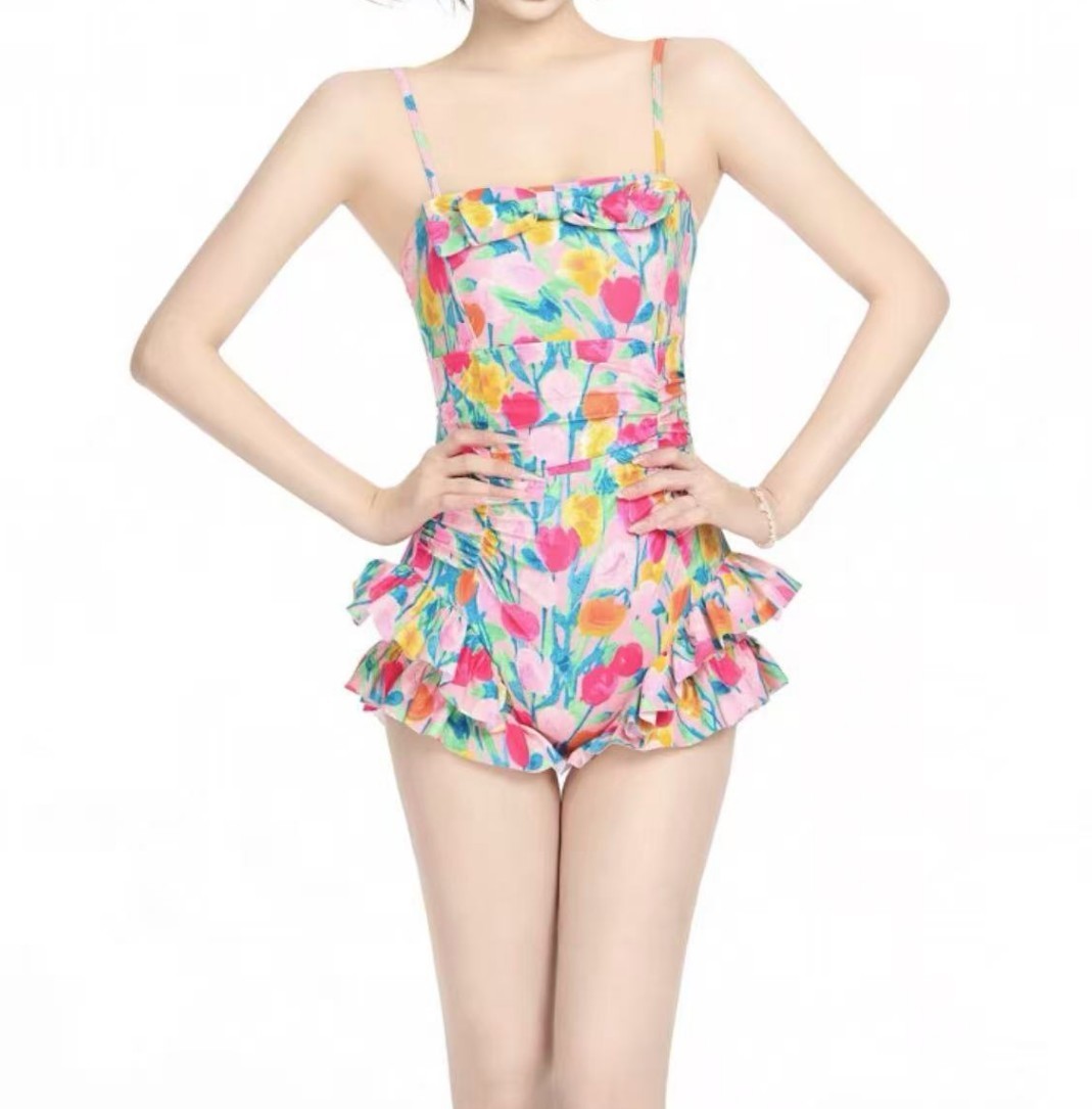 ワンピース水着 花柄 大人可愛いタイプ 体型カバー 韓国