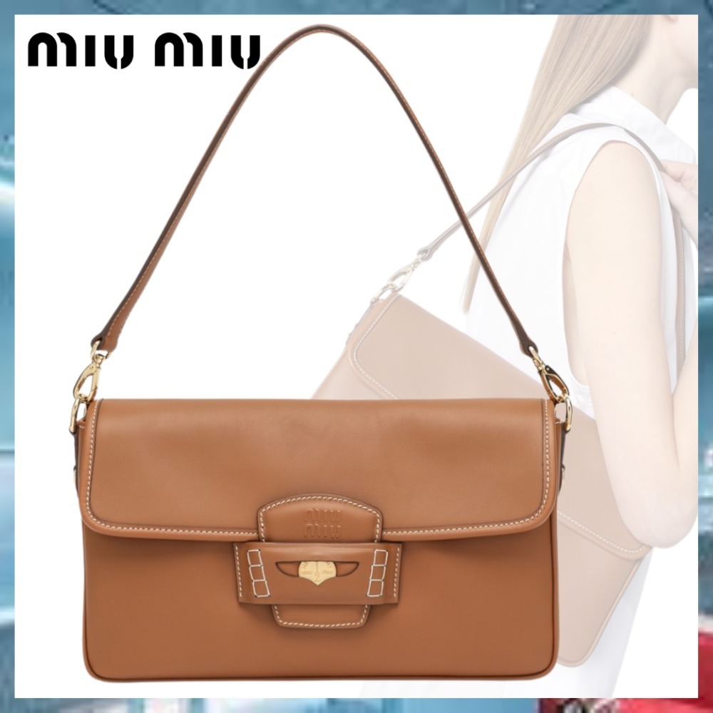 【 MIUMIU 】コニャックレザーショルダーバッグ エンボスロゴ