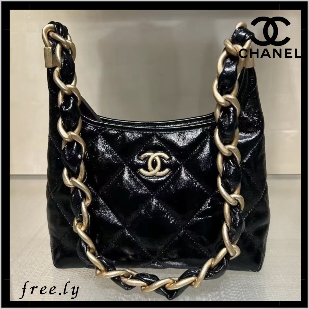 【チェーンの存在感抜群♪】CHANEL ホーボーバッグ