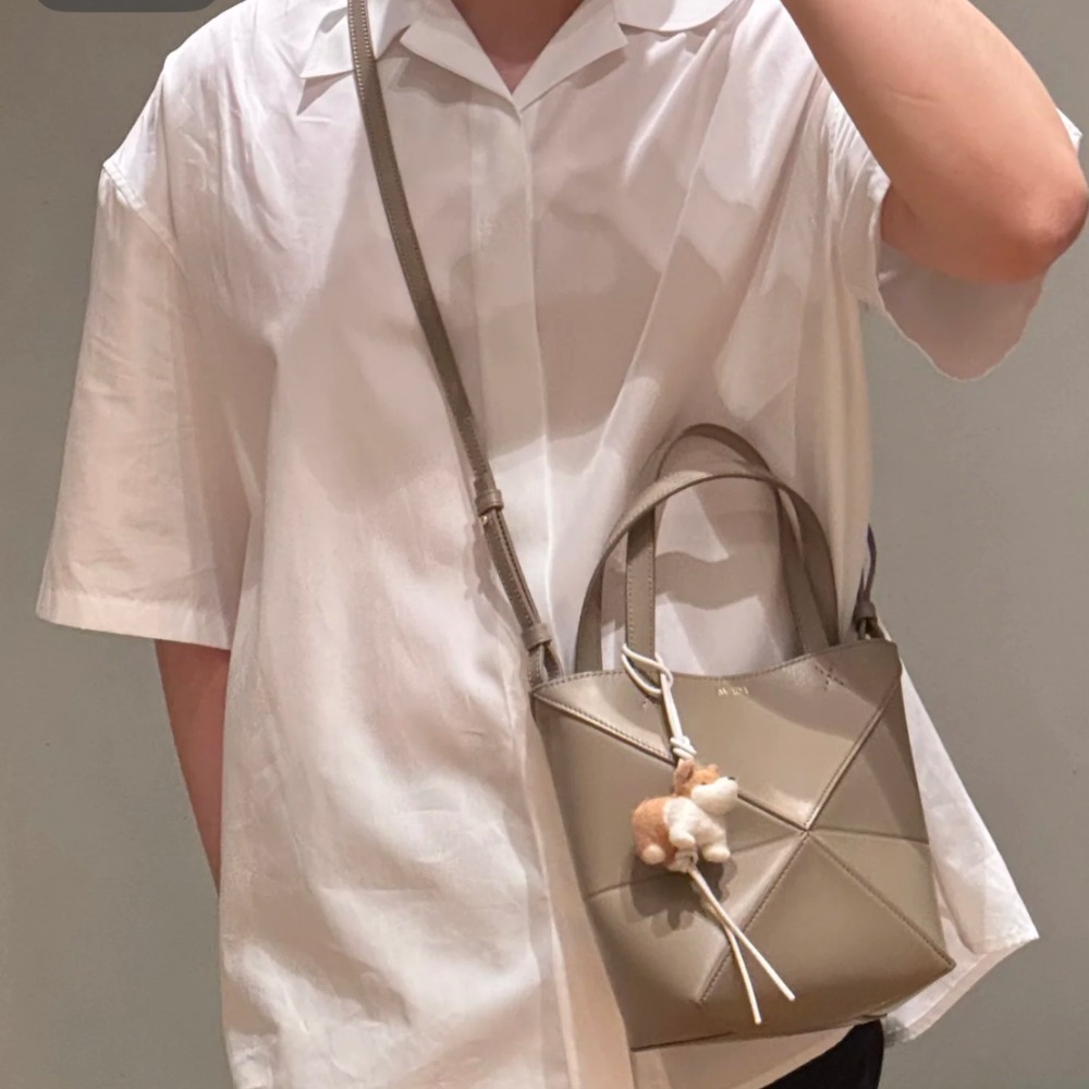 《上品でエレガント》【LOEWE】パズルフォルドトート ミニ