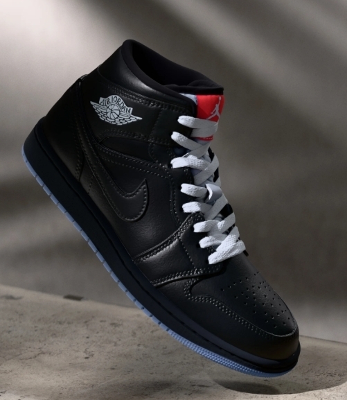 【NIKE】AIR JORDAN 1 MID SE /ハイカット