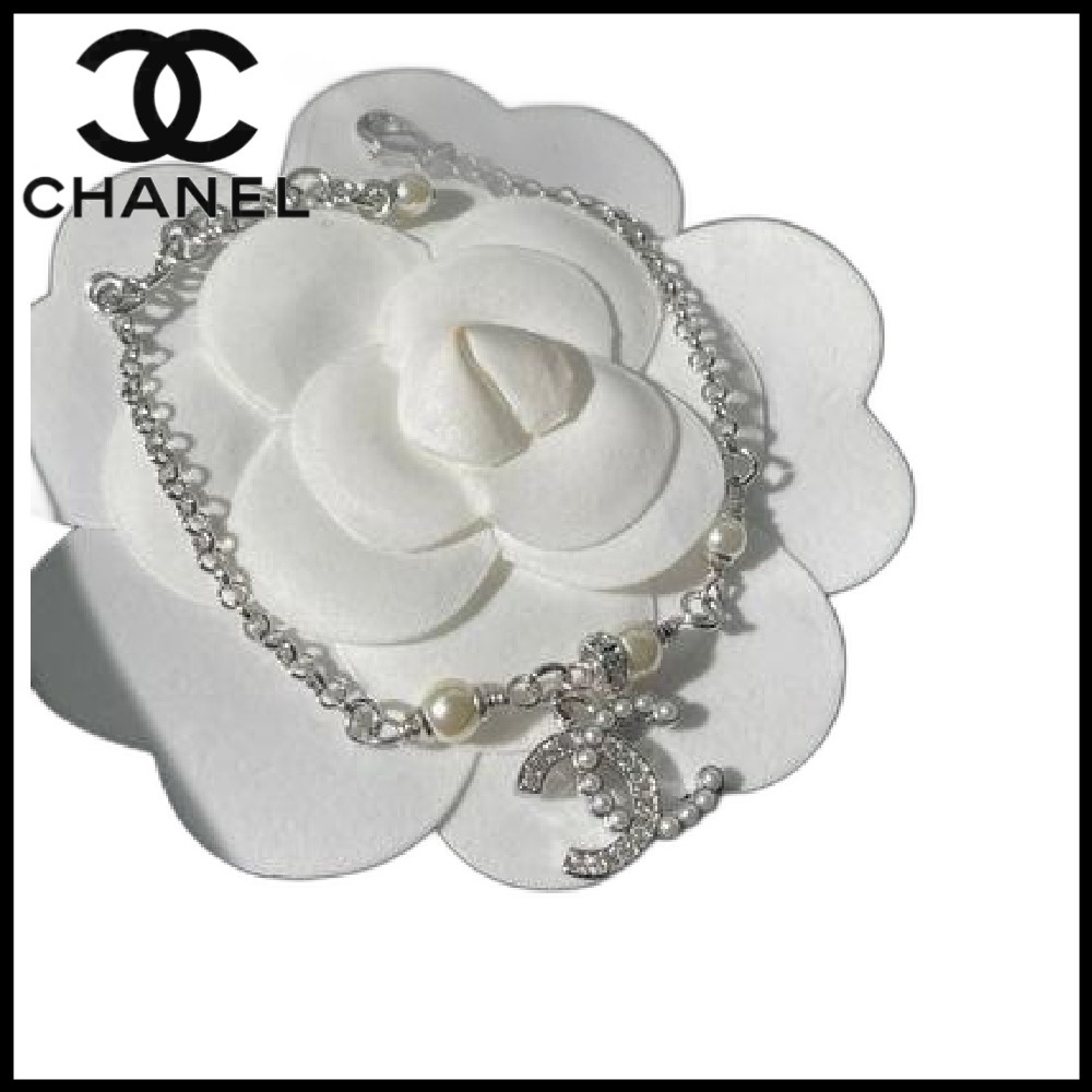 CHANEL《CCロゴが揺れる》シャネル ブレスレット