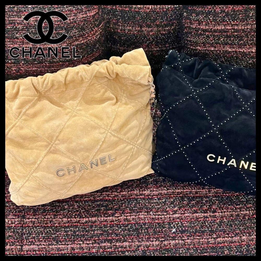 【存在感抜群♪】CHANEL 22 ハンドバッグミニ