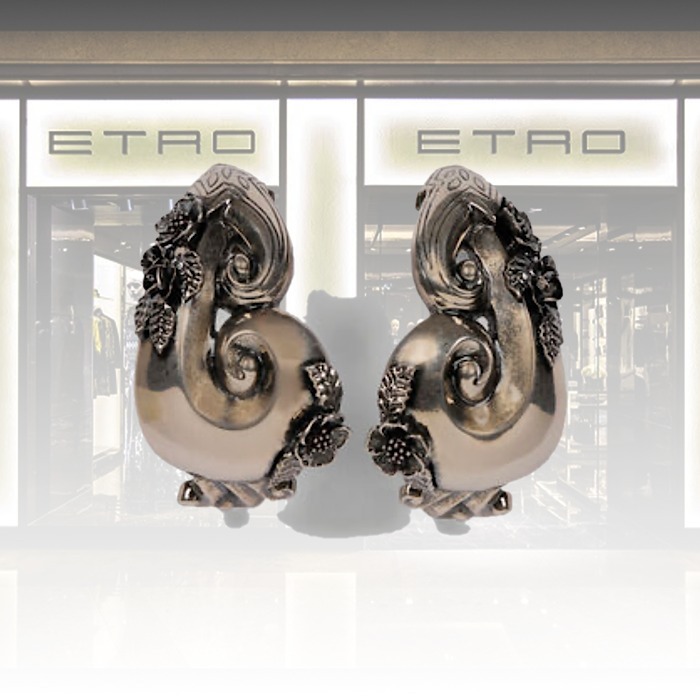 【★完売必至★】ETRO ☆ カーリークリップピアス