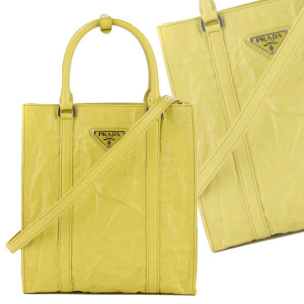 PRADA☆2way トライアングルロゴ リング レザーショルダーバッグ