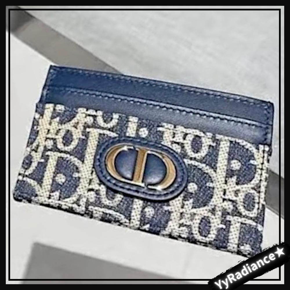 【落ち着いたカラーでメンズにも♡】DIOR カードホルダー