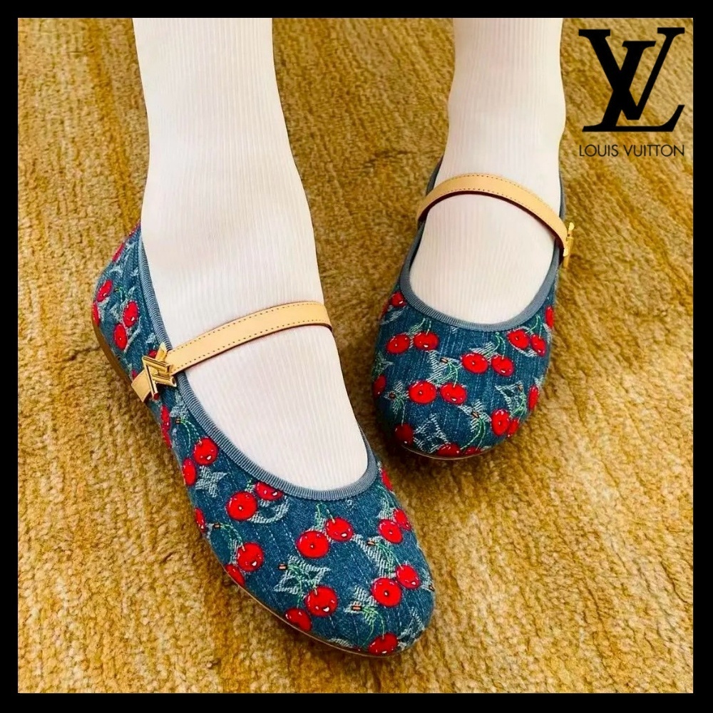 【フェミニンでエレガント♡】Louis Vuitton バレリーナ