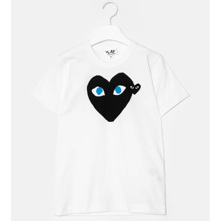 Tシャツ・カットソー (Unisex) Black Heart T-Shirt With Blue Eyes Heart