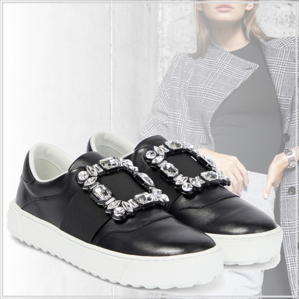 極上の輝き【Roger Vivier】装飾 レザー スニーカー