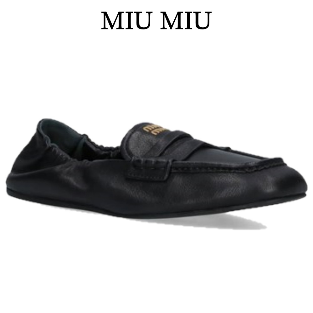 【miu miu】「ルーシュ」ローファー