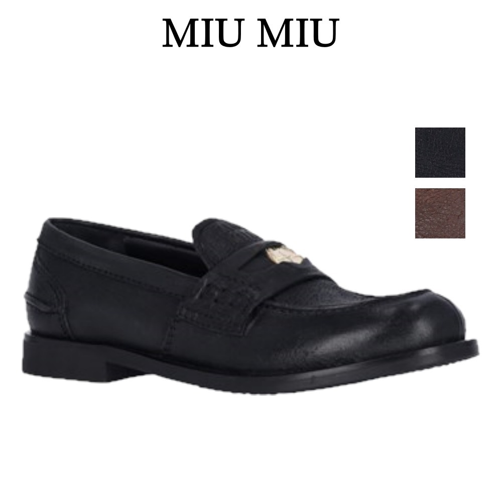 【miu miu】「ヴィンテージ」ローファー