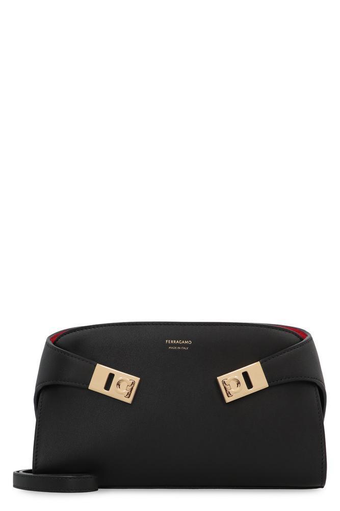 【25AW】Ferragamo◆Hug crossbody bag Black/ Flame Red