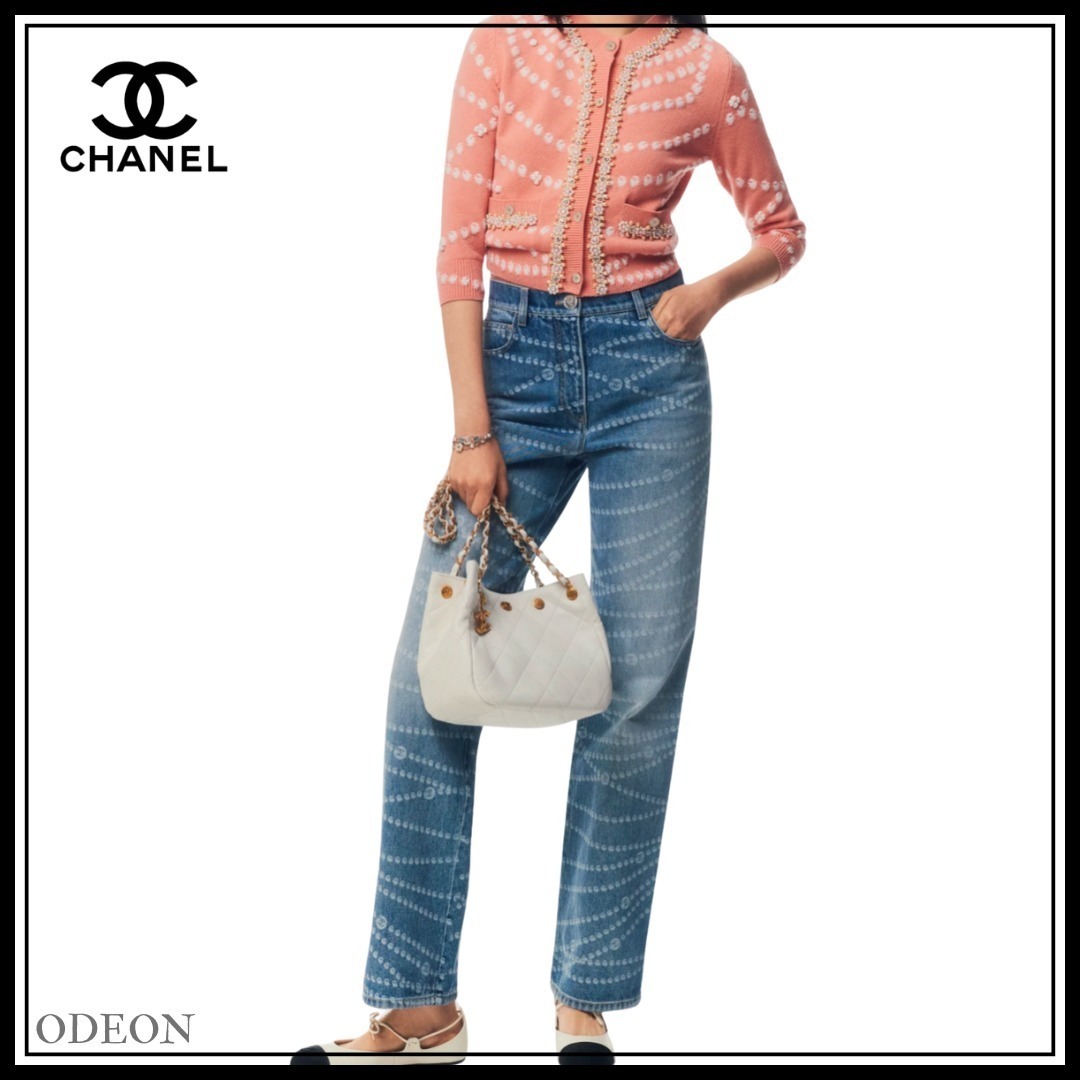 主役級！洗練されたデザイン【CHANEL】ウォッシュド デニム 25P