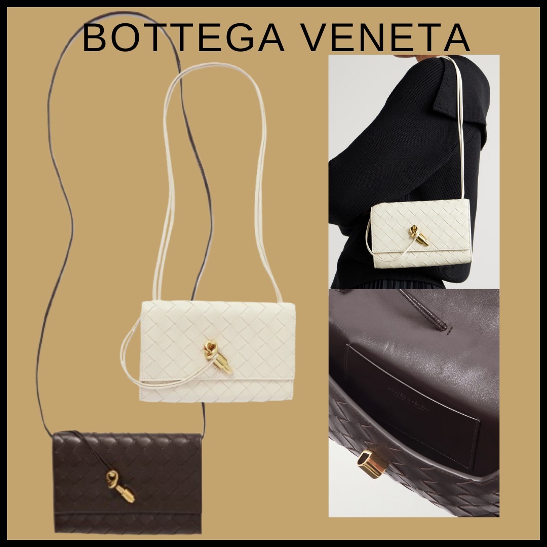 【BOTTEGA VENETA】 イントレチャートレザー ポーチ