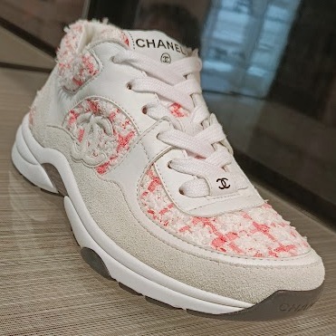 《ツイードがかわいい》CHANEL スニーカー CCロゴ