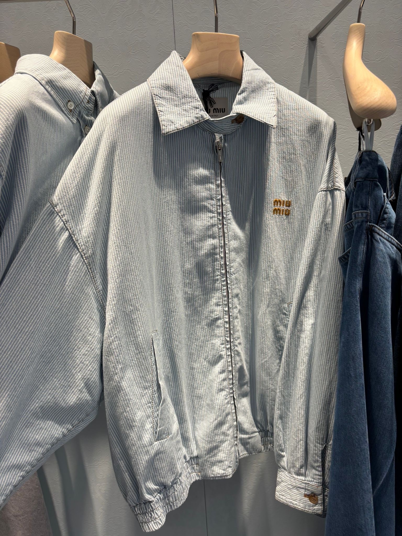 【 MIU MIU 】GWB149 ストライプ シャンブレー ジャケット