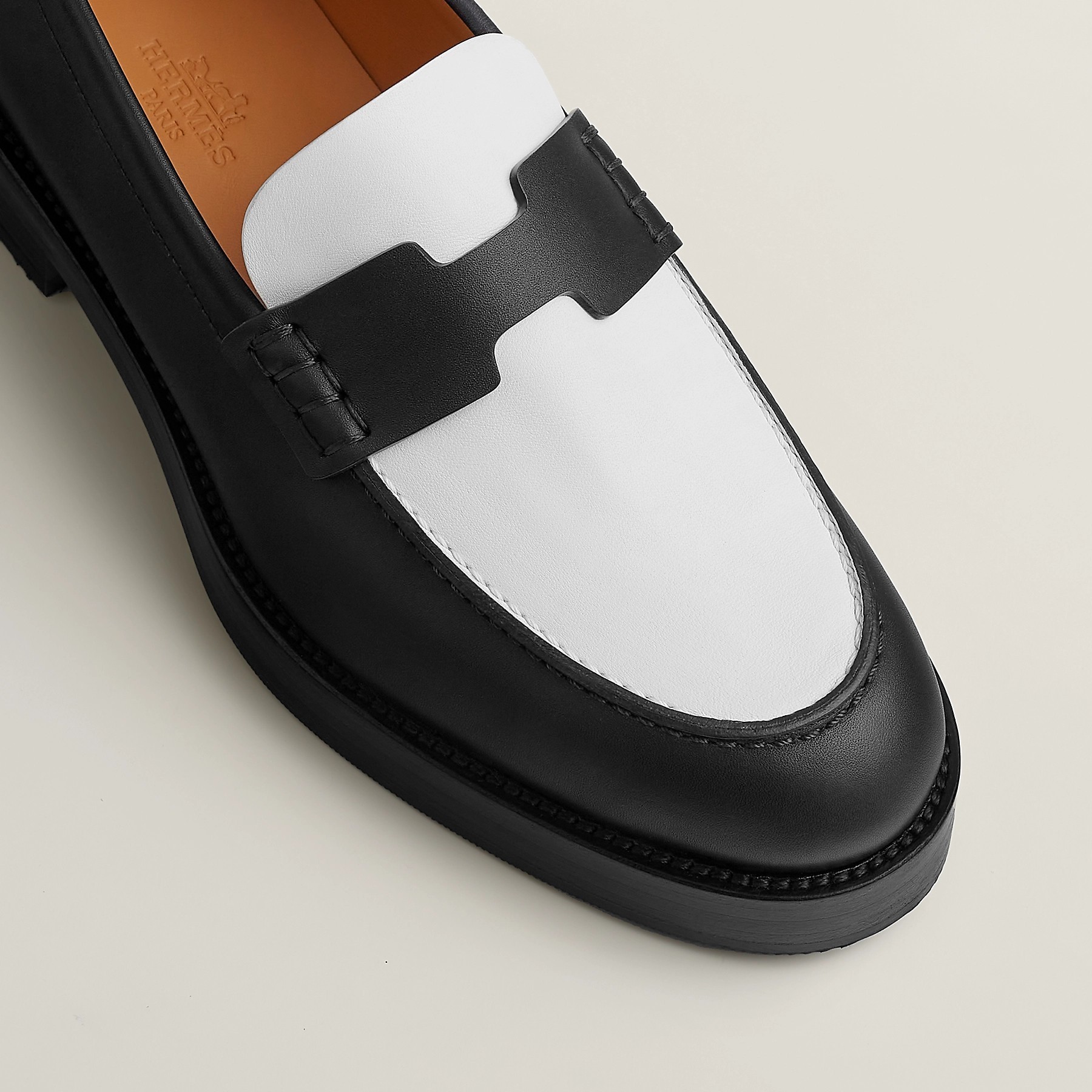 バイカラー♪【 HERMES 】モカシン 《アワー》