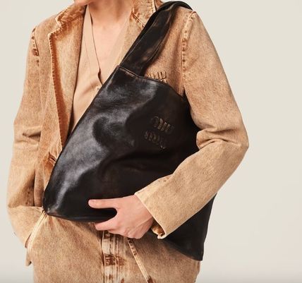 MIUMIU☆レザーホーボーバッグ
