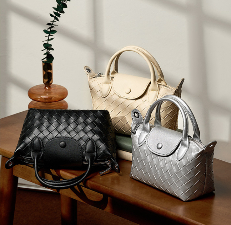 本革 リアルレザー 編み込みショルダーバッグ ハンド ポーチBAG