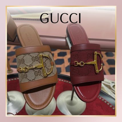 レッド（赤）系 GUCCI(グッチ) サンダル・ミュール(レディース