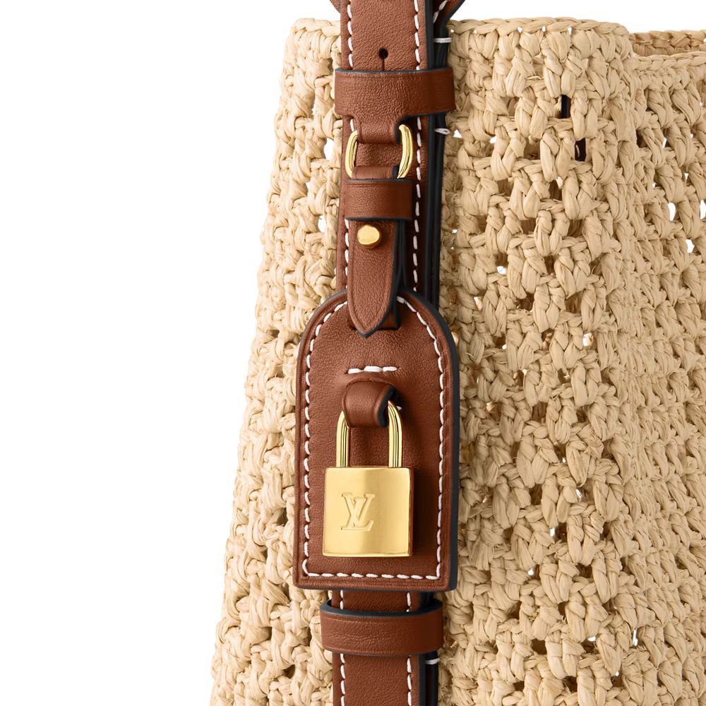 《コーデに馴染む♪お出かけに》Louis Vuitton ハンドバッグ