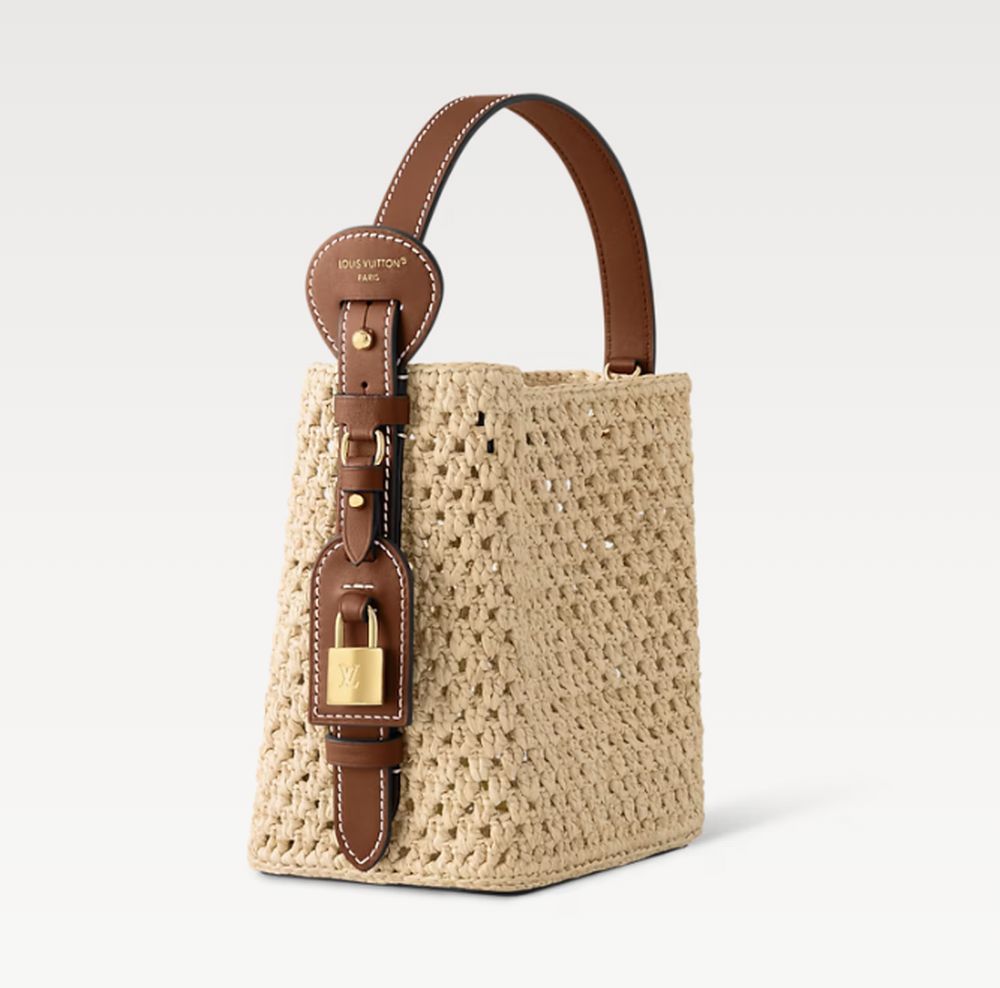 《コーデに馴染む♪お出かけに》Louis Vuitton ハンドバッグ