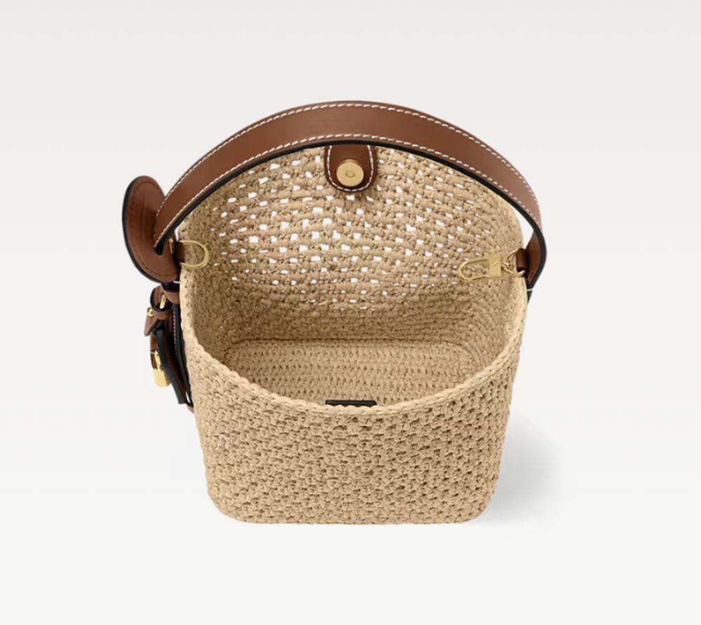 《コーデに馴染む♪お出かけに》Louis Vuitton ハンドバッグ