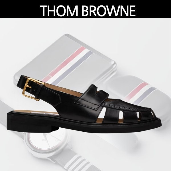 THOM BROWNE お出かけしたくなる☆ カットアウトサンダル