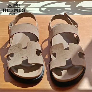 《バックストラップあり》HERMRS サンダル ジニアス