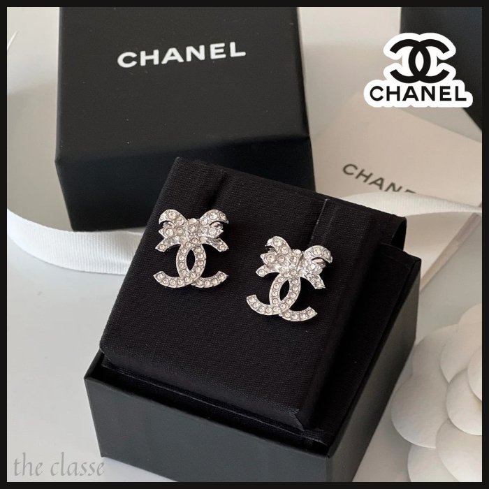 【可愛すぎるリボンスタイル♪】CHANEL ロゴ＆リボン ピアス