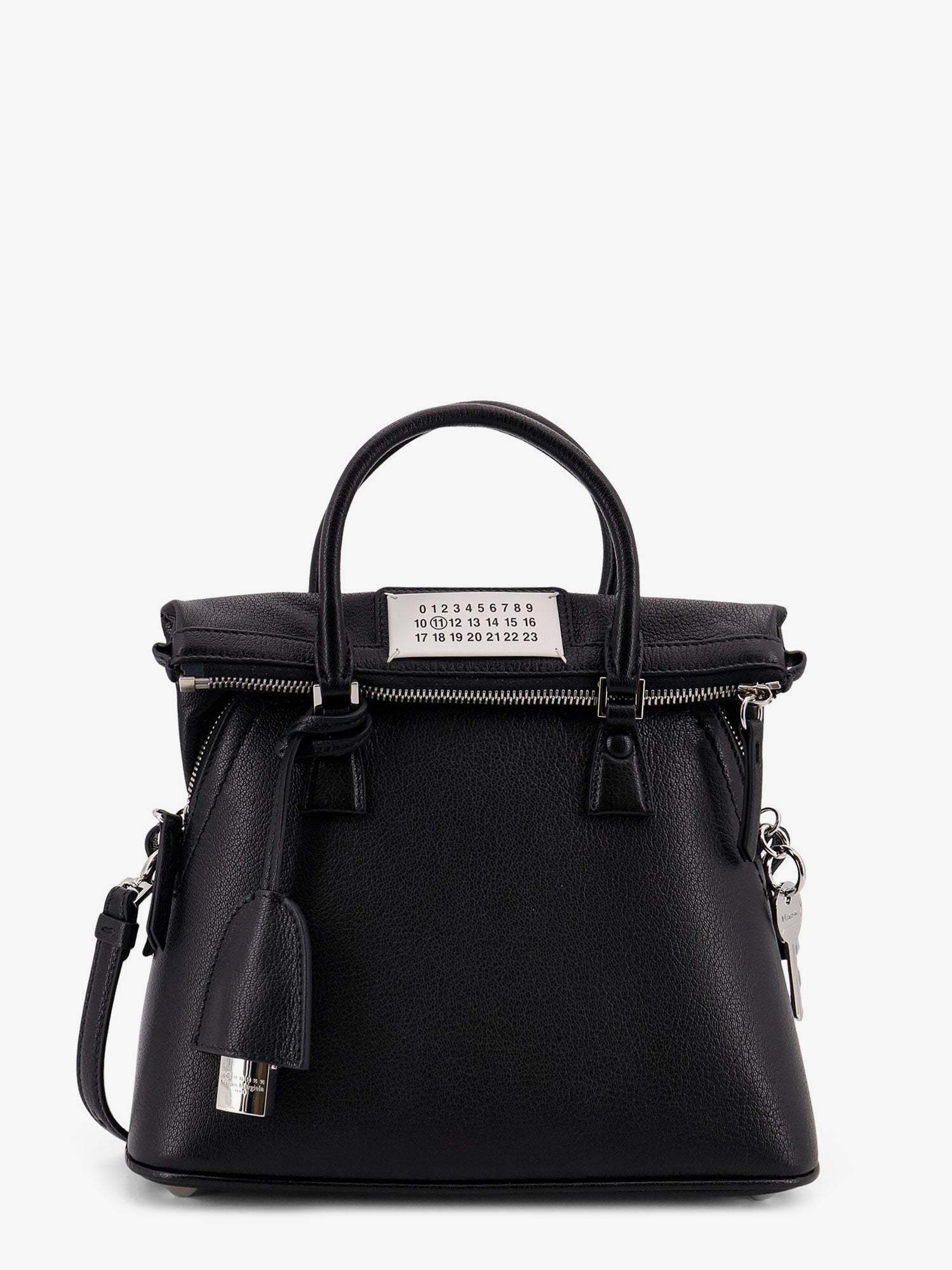 ショルダーバッグ・ポシェット MAISON MARGIELA 5AC East West leather bag