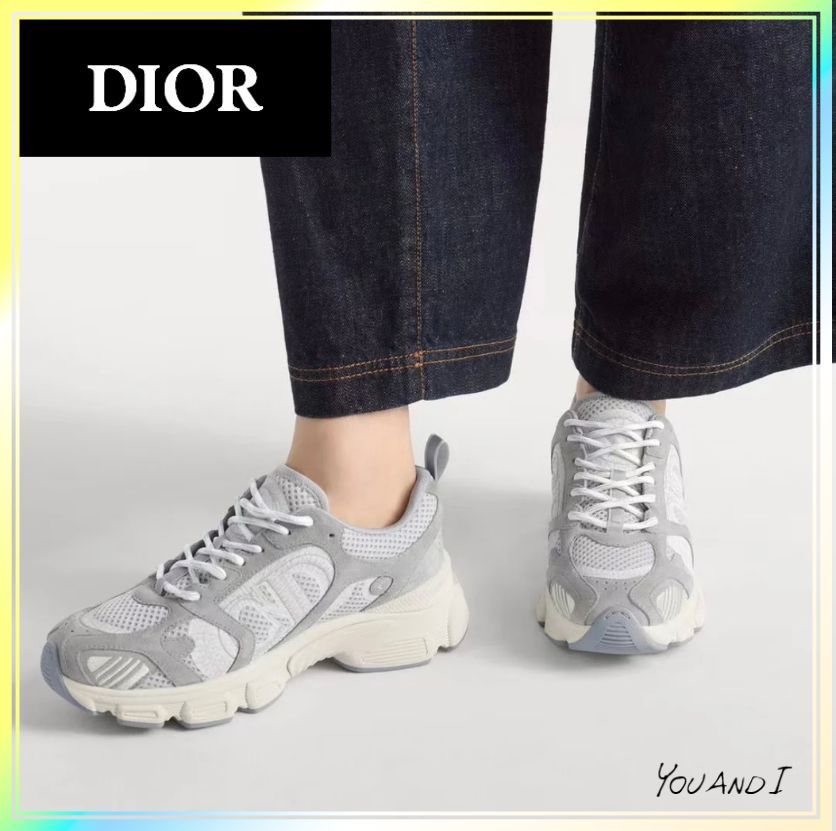 《軽やかな足元に》【DIOR】Dior Chrono スニーカー グレー