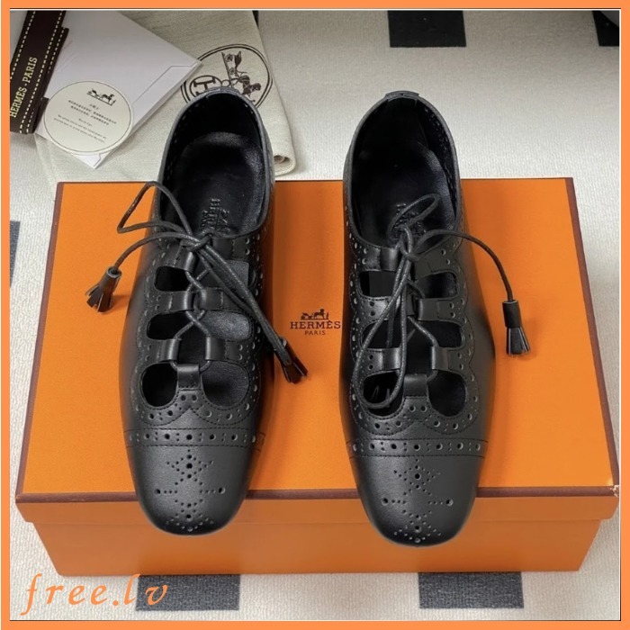 【レースアップデザインが可愛い】HERMES ダービーシューズ