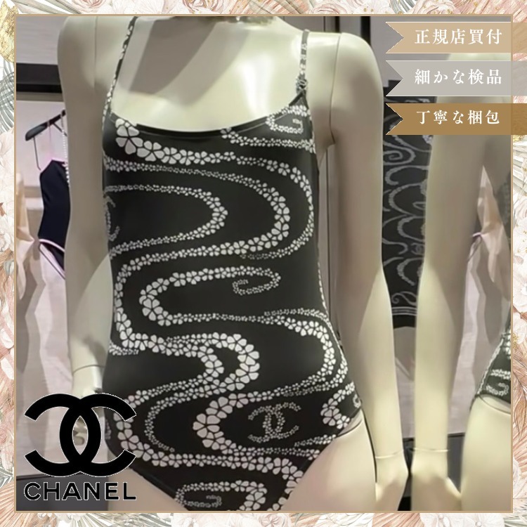 【水辺に映える、美しいデザイン】CHANEL ワンピース水着