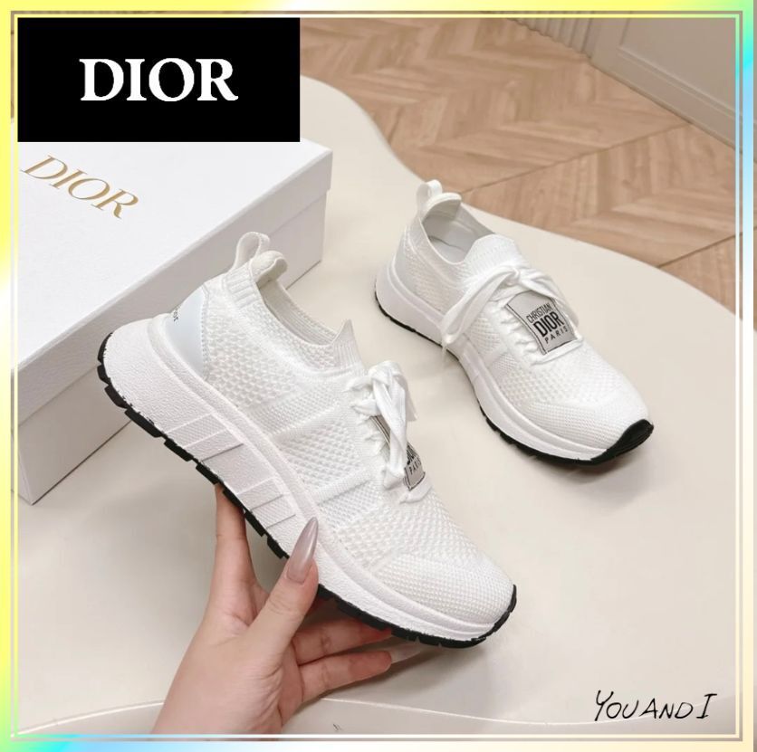 《軽やかに街を駆ける》【DIOR】Run’n’Dior スニーカー